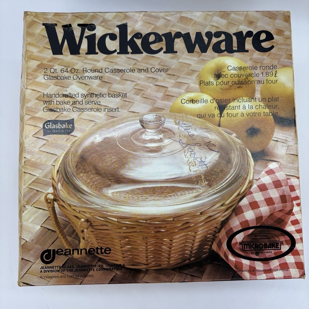 New Vtg Jeannette Wickerware Glasbake 2 Quart Casserole Lid Basket Cottagecore